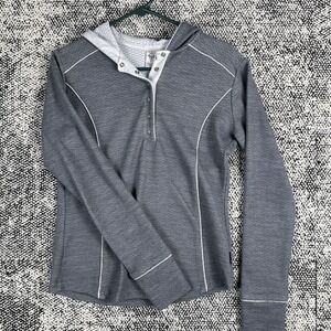 Prana Breathe‎ Hoodie Womens Medium Long Sleeve 1/4 Snap Gray Activewear